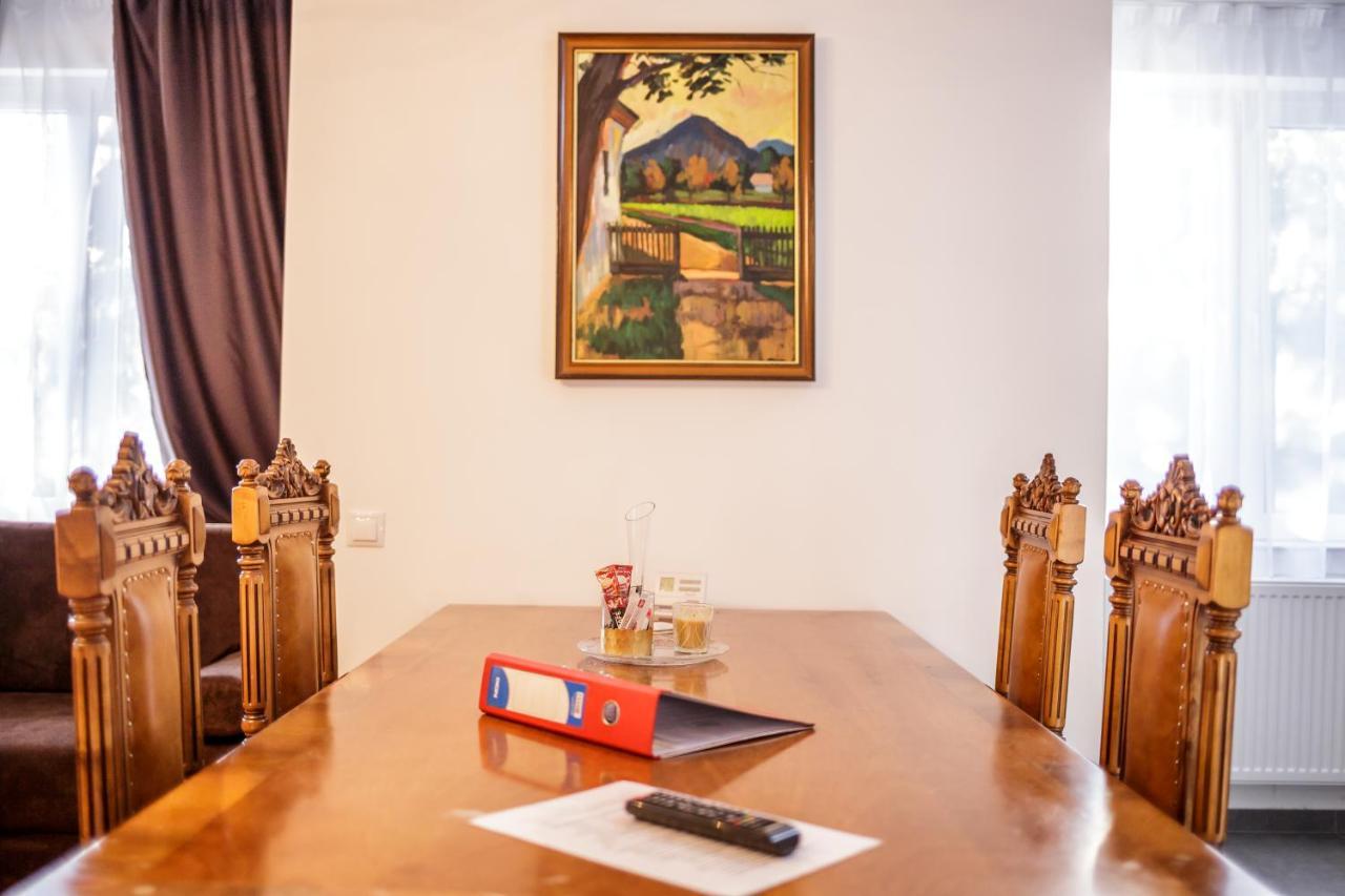 Apartament Family Rivulus 10 Baia Mare Exteriér fotografie